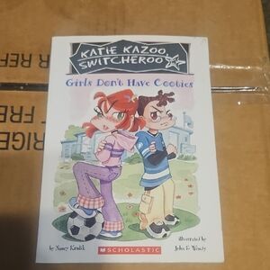 Scholastic Katie Kazoo Switcheroo - Girls Don't Have Cooties